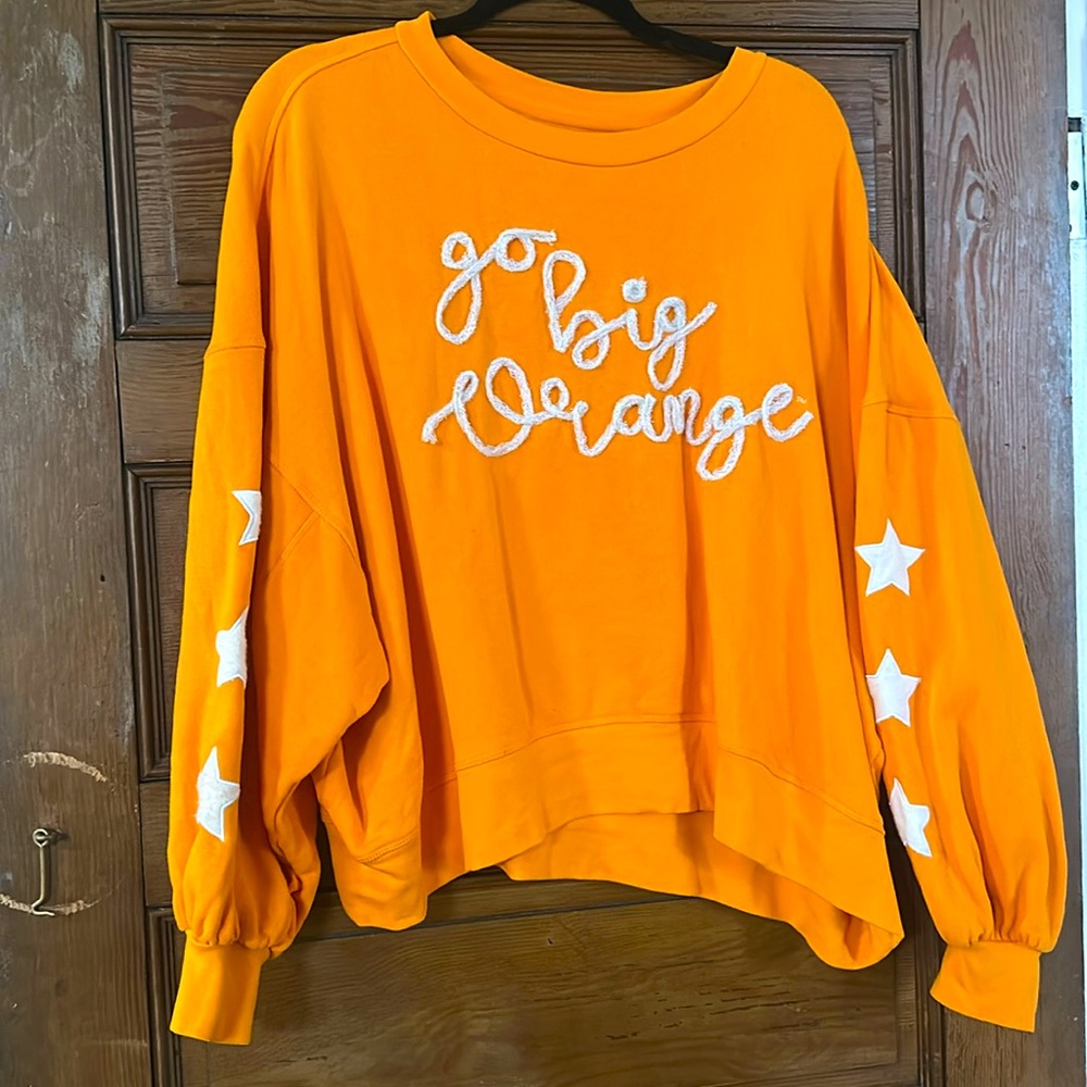 Stewart Simmons oversized large sweatshirt. Go Big Orange